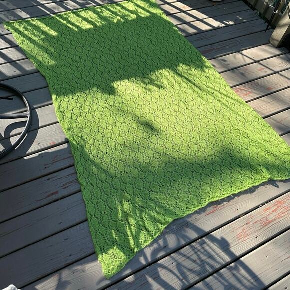 Mohair Wool Crochet Blanket lime green Hand Made Diamond Knit Throw 68x48” - Picture 6 of 10